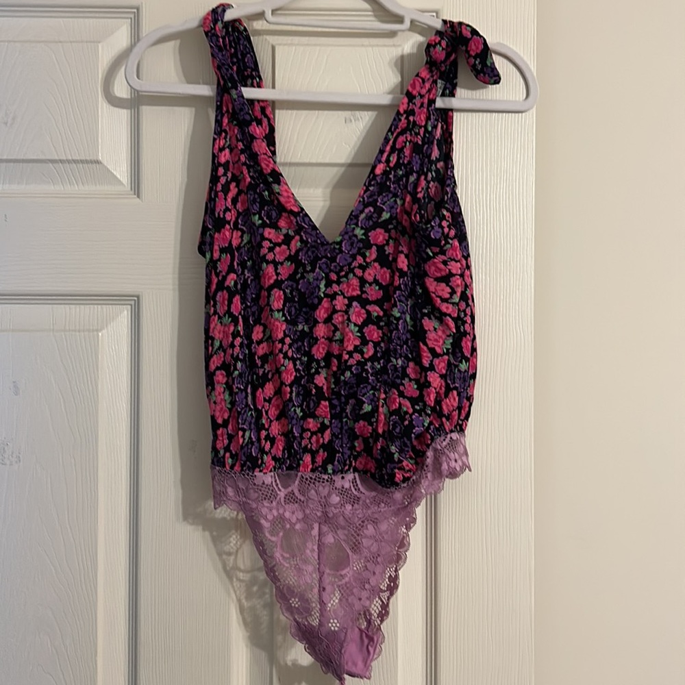 Free people floral pink and black body suit - Picture 3 of 5